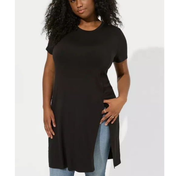 Torrid Super Soft Black Front Slit Tunic T-Shirt 0 0X - Picture 1 of 12